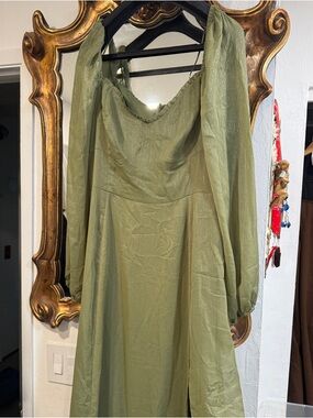Olive Green Long Sleeve Maxi Dress